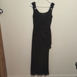 Alex Evenings Elegant Black Maxi Dress